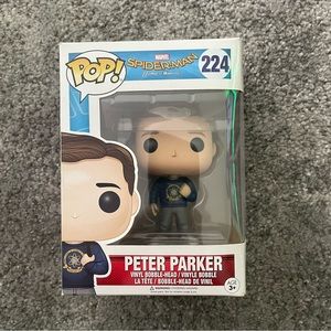 NWT Spider-Man Homecoming Peter Parker Bobble Head Funko Pop Figurine